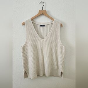 GAP Women’s Cream V-Neck Chino Knit Sweater Vest Size Large Tall